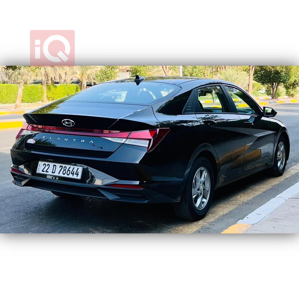 هیوندای ئەلەنترا
